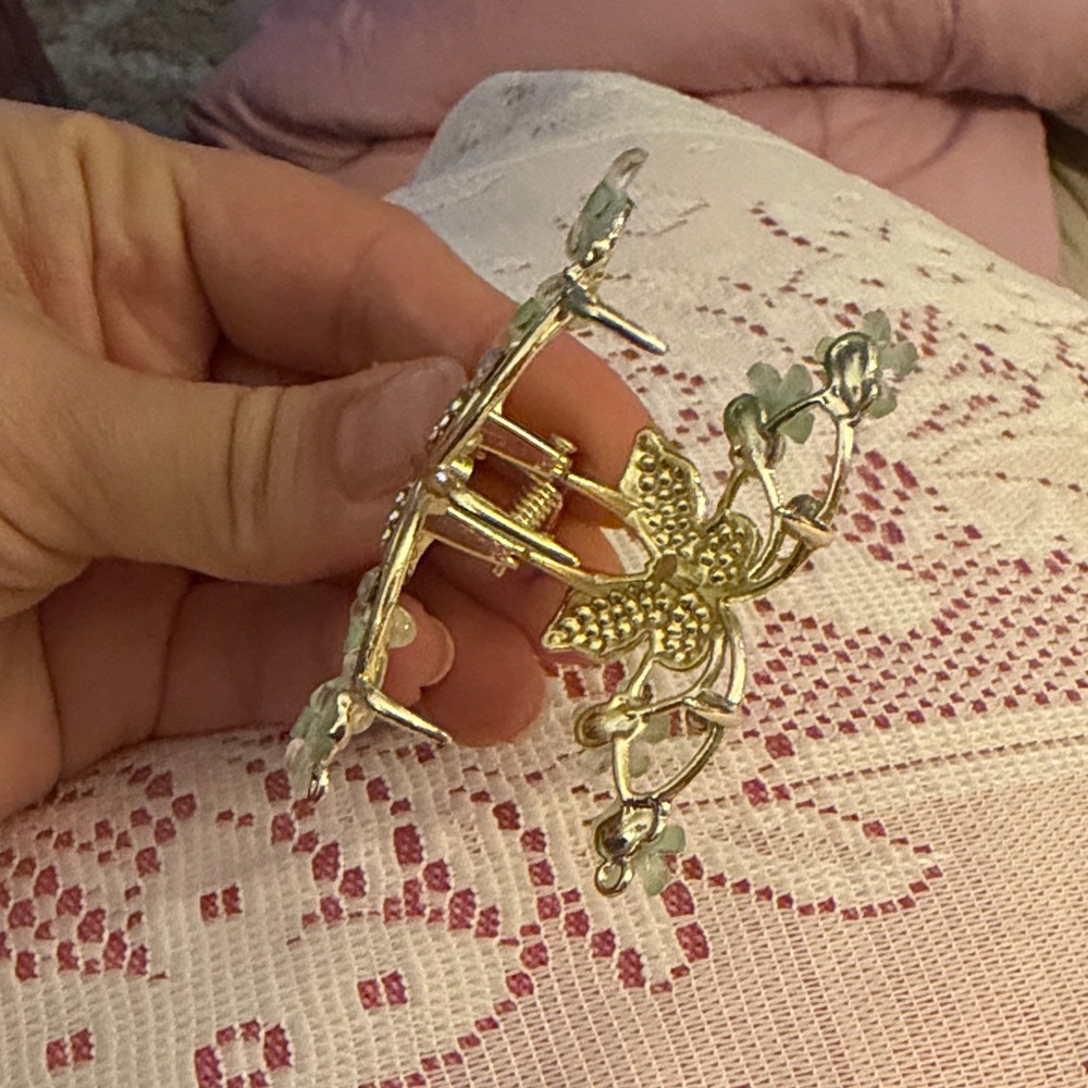 Mint and Gold Butterfly Claw Clip Hair Clip NWOT - Picture 4 of 5